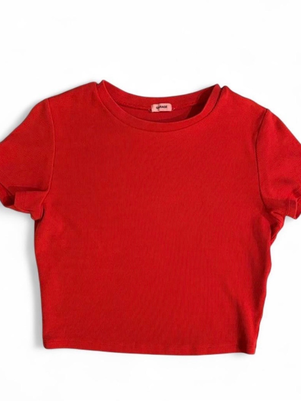 Garage red cropped baby tee. Ribbed, soft fabric. Excellent condition. Size M.